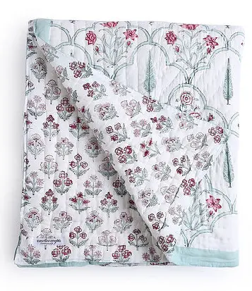 Quilts summer quilt made with 100% cotton material for women handmade quilts from Indian seller