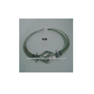 Collar de latón antiguo de calidad superior en stock Tarifa mayorista de lujo muy barata - Product Image 1