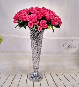 Jarrón de Mesa de Aluminio con Acabado Antiguo de Diseño Clásico Moderno, Colores y Tamaños Personalizados, Elegante Metal para Bodas - Product Image 5