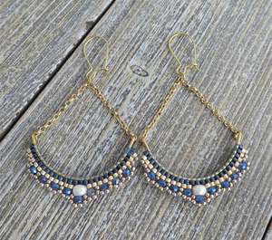 Pendientes de cuentas Miyuki hechos a mano, felicidad artesanal - Product Image 1