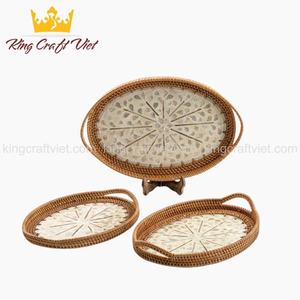 Vietnam Vente en gros Plateau de service ovale en rotin décoratif fait à la main Plateau rond en nacre avec poignées Plateau à dessert Panier à fruits - Product Image 4