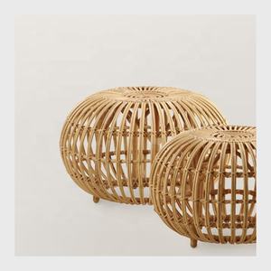 Tabouret en rotin vintage fait à la main, 1 pièce, artisanal, élégant et artistique, pour salon - Product Image 4