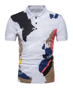 Camiseta con estampado de camuflaje para hombre, Polo de cuello vuelto con botones - Product Image 5