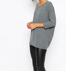 Shein — t-shirt manches quarts col en v femme, estival, surdimensionné, avec épaules tombantes, respirant, pour filles et adultes, vente en gros - Product Image 1