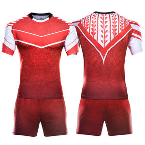 Ensemble de vêtements d'équipe de rugby sublimés rouges personnalisables Maillot respirant et confortable avec short Logo et taille personnalisés - Product Image 1