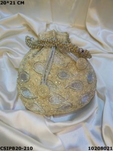 Elegant Beaded <b>Gold</b> <b>Clutch</b> Bag With Pearl Decoration Handmade Evening Party Purse - Product Image 5