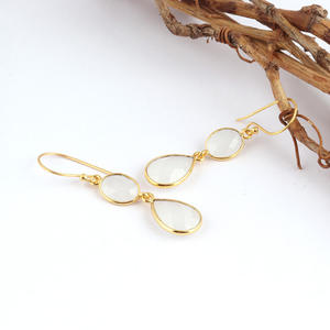 Pendientes colgantes de doble piedra, ovalados, de calcedonia blanca, conjunto de bisel chapado en oro, pendientes colgantes de alambre para la oreja, regalo - Product Image 4