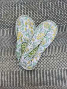 Pantuflas Acolchadas de Algodón con Estampado de Bloques Personalizado al por Mayor, con Suela Antideslizante, Calzado Ligero y Cálido para Mujer - Product Image 3