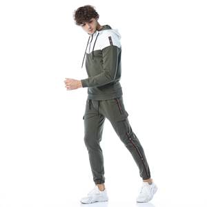 Nouveau survêtement de sport d'hiver pour homme, coupe régulière, en polaire sans doublure, respirant, en Spandex/Polyester, avec capuche, design personnalisé - Product Image 1