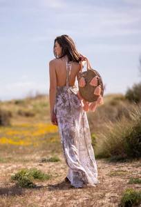 Summer Vacation Long Tie Dye Maxi Dress Col rond Sans manches Boho Wrap Loose Fitting Beach Wear Maxi pour les femmes OEM ODM - Product Image 4