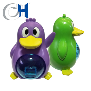 Jouet de bonbons de pingouin animal en plastique multicolore drôle professionnel - Product Image 4