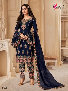 Dernière conception de Salwar Kameez de style indien et pakistanais avec une broderie lourde Dupatta avec Salwar Kameez trois pièces Dres - Product Image 3