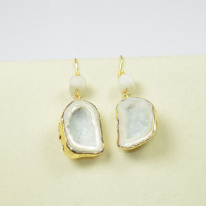 Pendientes de plata de ley 925 con forma de lujo, oro de 18 quilates, electrochapado, blanco - Product Image 1