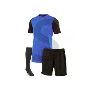 Uniforme de entrenamiento de fútbol personalizado para hombre de equipo y Club, kits de camiseta de fútbol a rayas Retro de ajuste cómodo sublimado de malla grande Premium - Product Image 6