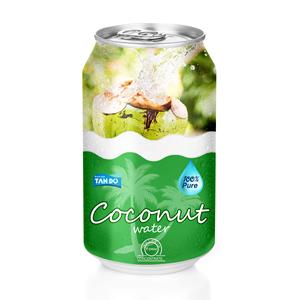 Bevanda King coconut di Tan Do Company in Vietnam