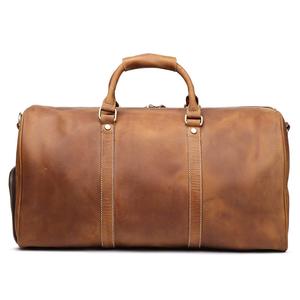 Sac de voyage en cuir marron de qualité supérieure, luxueux, avec un grand espace de rangement, une bandoulière réglable et une fabrication artisanale, à vendre - Product Image 3
