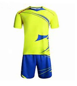 เสื้อฟุตบอลแขนสั้นผ้าโพลีเอสเตอร์ 100% ระบายเหงื่อได้ดี พิมพ์ลายแบบ Sublimation พร้อมชื่อทีมตามสั่ง แบบ Unisex ผลิตโดยบริษัท HULK Enterprises - Product Image 6