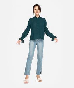 Blusa de Mujer de Manga Larga con Volantes de Chifón Sólido Personalizada de Vietnam, Cómoda, Transpirable, Informal de Verano, con Decoración de Botones - Product Image 3