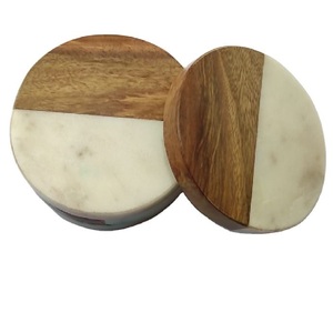 Juego de Posavasos Ecológicos y Sostenibles de Calidad para Tazas de Café o Té, para Mesa de Comedor, de Resina - Product Image 4