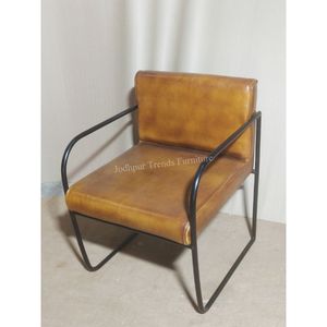 Chaise de salle à manger moderne en fer vieilli avec siège en cuir de qualité pour la maison Bar Salon Appartement Restaurant Hôtel Villa Utilisation - Product Image 1