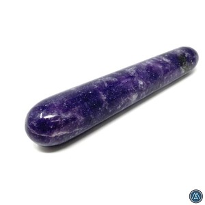 คริสตัลบำบัดที่ทรงพลังที่สุดปี 2023 ล่าสุด  ลีพิโดไลต์ อาเกต  แท่งนวดเรียบ  แกะสลักสำหรับตกแต่งบ้านและการทำสมาธิเพื่อความรัก - Product Image 3