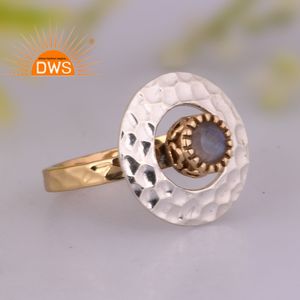 แหวนพลอยมูนสโตนสีรุ้งธรรมชาติชุบทองเหลืองและเงิน รุ่นล่าสุดปี 2026 สำหรับผู้หญิง จากผู้ผลิตเครื่องประดับ - Product Image 2