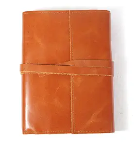 Jurnal kulit buatan tangan dibuat sesuai pesanan jurnal kulit tampilan lama dengan kunci dibuat dengan halaman bermata cocok untuk jurnal