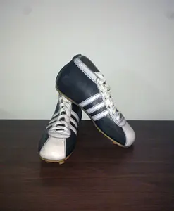 Vintage Model | Football Rugby Ball Soccer Shoes | 100% Cow Leather | Classic Retro Antique | Size UK 9