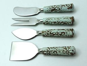 Juego de cuchillos de acero con mango de madera para grabado de flores, Set de 3 cuchillos de queso con mango de madera de Acacia, caja de regalo - Product Image 2