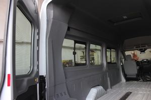 Techo de plástico con aire acondicionado y turbina para minibuses, autocaravanas y entrenadores, ABS JUMBO TRANSIT ORIGINAL de la mejor calidad - Product Image 6