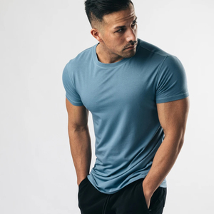 T-shirt personnalisé, streetwear pour homme, t-shirt streetwear avec tissu en polyester recyclé - Product Image 3