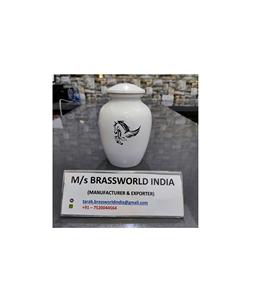 Cheval de course en aluminium peint à la main, 1/4 ", fournitures d'art de la carpe", nouveau design fourrure d'ange" - Product Image 1