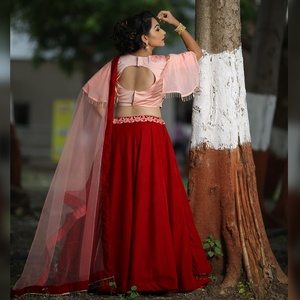 Moda Georgette bordado jacquard trabajo lehenga choli con dupatta ropa de fiesta precio al por mayor Ropa Étnica Surat alphanumero - Product Image 4