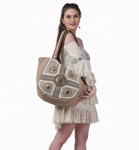 Ivoire Crochet Designer Boho femmes hors épaule robe décontracté Mini robe plage fête porter femme - Product Image 5