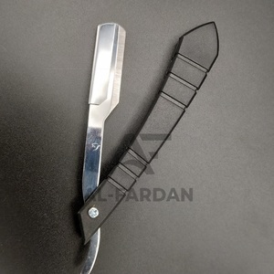 Rasoir de toilettage pour hommes Manche en plastique noir mat avec lame interchangeable en acier inoxydable Rasoir à shavette turc - Product Image 6