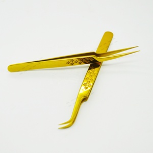 Pince à cils incurvée antistatique Extensions d'applicateur de cils de volume d'acier inoxydable - Product Image 5