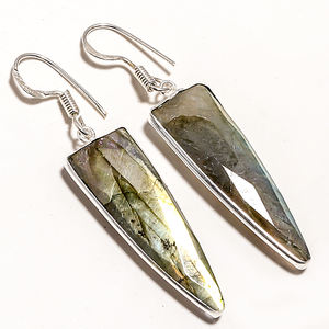 Boucles d'oreilles pendantes en labradorite naturelle faites à la main, en argent sterling 925, forme trilobée, taille facetée, bijoux fins élégants pour femmes, pour mariage - Product Image 1