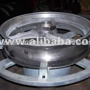 Adaptateur de redressage de jante hydraulique ZETAMAK de haute qualité, équipement pour véhicules, pour une réparation efficace des roues de moto - Product Image 1