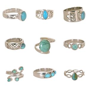 Vente en gros de bague en argent sterling 925 pierre de lune arc-en-ciel design fantastique pierre taillée en diamant fait à la main bijoux de mode classiques pour - Product Image 3