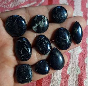 Piedras Negras Lisas de Covelita, Cabujón, Piedra Suelta para Pendientes de Aro - Product Image 1