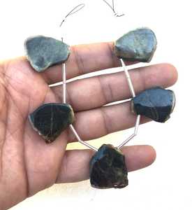 Piedras preciosas naturales de turmalina, 5 unidades, cuentas de piedra rugosa pulida multicolor, fabricación de joyas de alta calidad, Colección St - Product Image 4