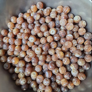 Dernières perles de verre marron exquises faites à la main en cristal de forme unique soufflé à la main avec un design unique - Product Image 1