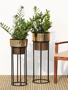 Black Powder Coated Iron <b>Stand</b> and Eco-Friendly Modern Contemporary Decorative Planters for Indoor/Outdoor Use - Product Image 3
