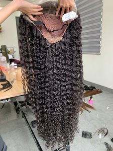 Peluca de Encaje Frontal con Extensiones de Cabello Humano de Calidad, Color Rizado Profundo - Product Image 1