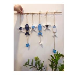 Décor mural romantique en bois, poisson en bois naturel, décoration pour la suspension des murs, artisanat - Product Image 1