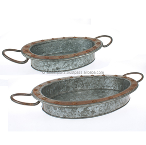 Classical Style Metal Serving Tray with International Standard Quality Elegant Design for Home Hotel & Restaurant Use - Product Image 1