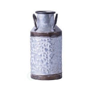 Style indien galvanisé porte-fleurs meilleure qualité à la main Design créatif conteneur de lait en gros sol Vase planteur - Product Image 1