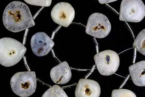 20ชิ้นนิยายธรรมชาติพลังงานแสงอาทิตย์ควอตซ์เรียบรูปหัวใจลูกปัดขายส่งสีขาวธรรมชาติสำหรับการทำเครื่องประดับ - Product Image 3