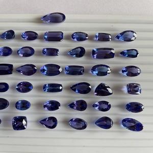 Piedra preciosa suelta de tanzanita de grado AAA Color azul natural tratado térmicamente con certificado IGI - Product Image 3