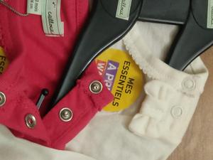 Etiquetas de marca de alta gama para bebés, camisetas casuales de algodón antibacterianas, transpirables y suaves, conjunto de camisas para niños pequeños, lote de Stock en 240 - Product Image 4